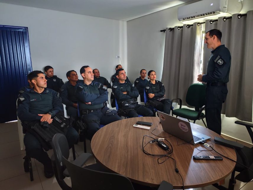Policiais Militares de Amambai participam de instrução sobre atendimento em casos de violência doméstica