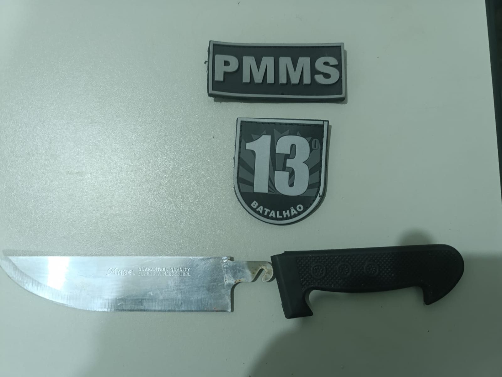 Polícia Militar gerencia crise, contém agressões em via pública e prende três pessoas em Paranaíba