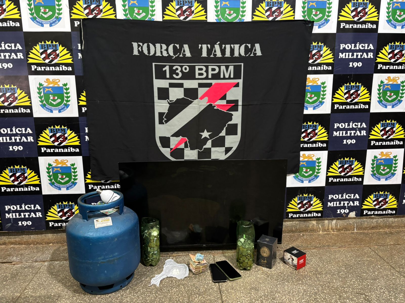 Polícia Militar desarticula ponto de venda de drogas e apreende munição em Paranaíba Polícia Militar desarticula ponto de venda de drogas e apreende munição em Paranaíba