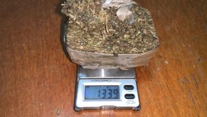 Polícia Militar prende jovem por traficar drogas em Paranaíba