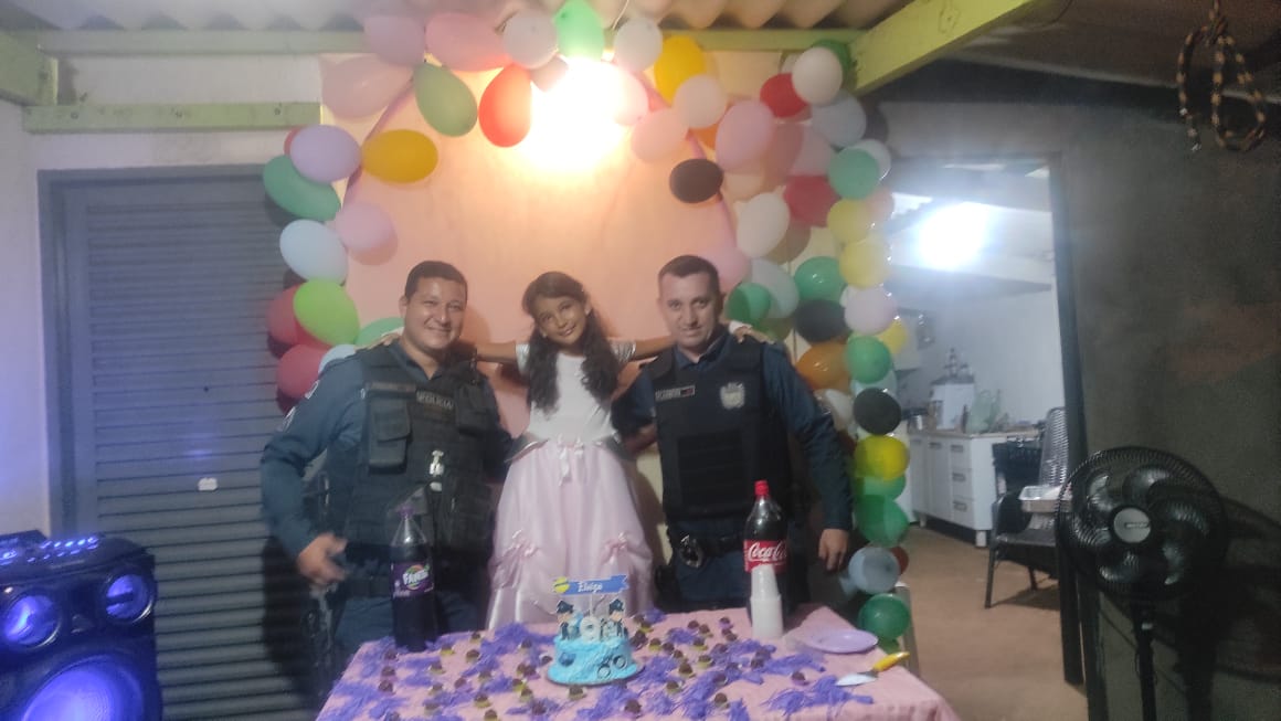 Em Aparecida do Taboado, Polícia Militar realiza surpresa em festa de aniversário de criança que sonha em ser policial