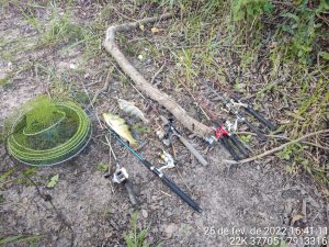 Pescadores são presos em Cassilândia e multados em mais de R$ 2,8 mil Pescadores são presos em Cassilândia e multados em mais de R$ 2,8 mil